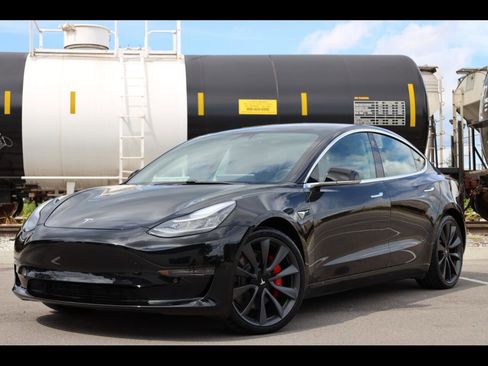 Used 2020 Tesla Model 3 Performance image 1
