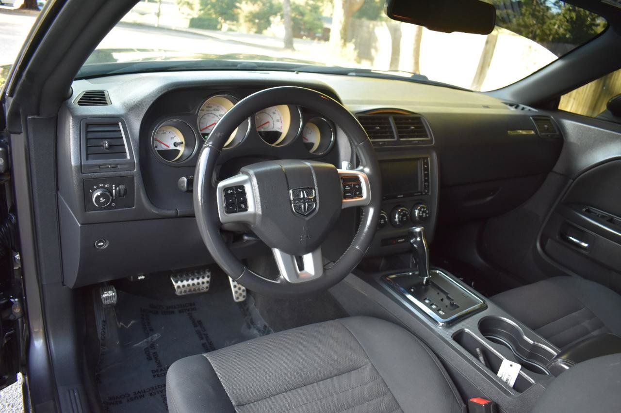 Used 2014 Dodge Challenger R/T w/ Blacktop Package RWD image 14