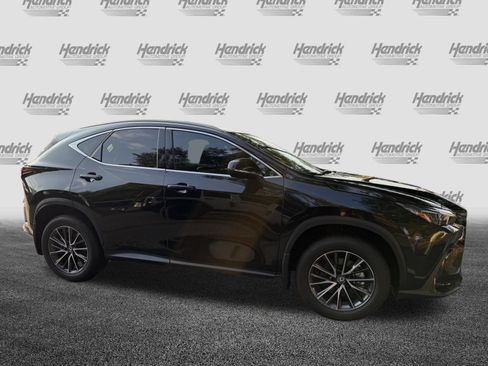 Used 2024 Lexus NX 250 FWD image 10