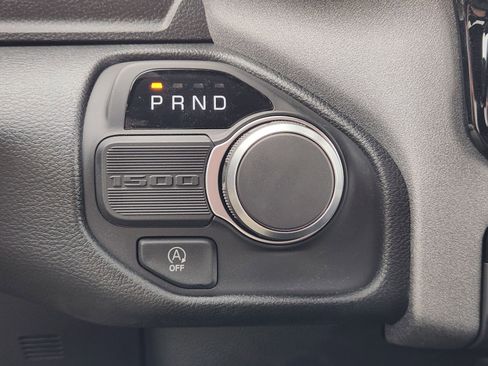 New 2026 RAM 1500 Express image 17