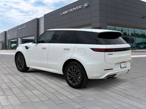 Certified 2026 Land Rover Range Rover Sport Dynamic SE AWD/4WD image 3