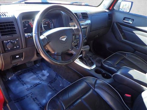 Used 2009 HUMMER H3 Alpha image 10