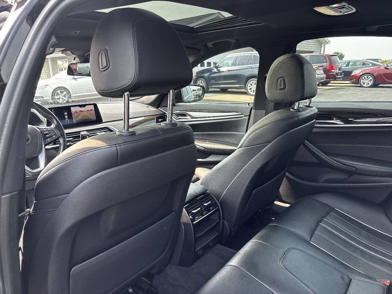 Used 2019 BMW 530i xDrive w/ Convenience Package AWD/4WD image 24