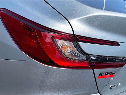 Used 2025 Toyota Camry LE FWD image 27