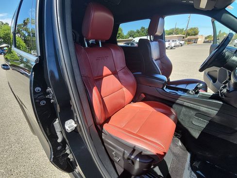 Certified 2022 Dodge Durango SRT w/ Technology Group AWD/4WD image 25