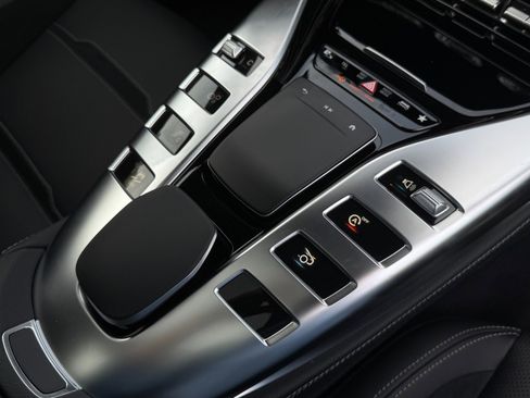 Used 2024 Mercedes-Benz AMG GT 43 image 30