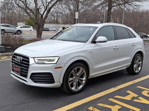 Used 2018 Audi Q3 2.0T Premium Plus w/ Premium Plus Package image 4