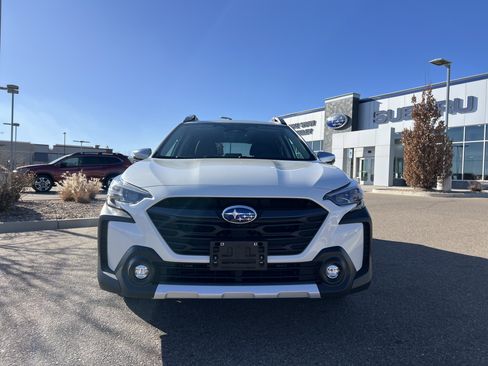 Used 2025 Subaru Outback Touring XT image 14