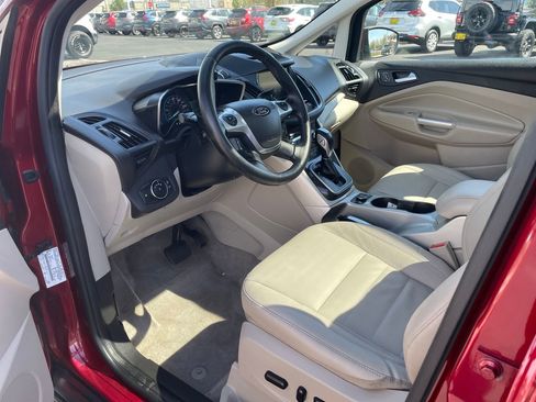 Used 2014 Ford C-MAX SEL w/ Equipment Group 302A FWD image 10