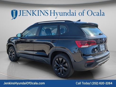 Used 2022 Volkswagen Taos S FWD image 6