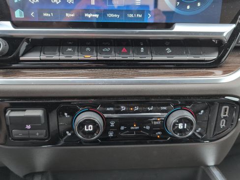 New 2025 Chevrolet Silverado 1500 LT w/ Z71 Off-Road Package image 26