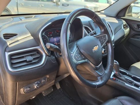 Used 2020 Chevrolet Equinox LT w/ Midnight Edition FWD image 10