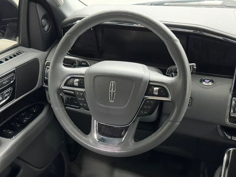Used 2019 Lincoln Navigator L Select w/ Cargo Package AWD/4WD image 23