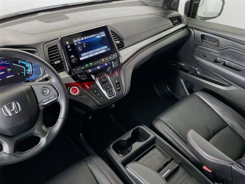 Used 2024 Honda Odyssey Sport image 26