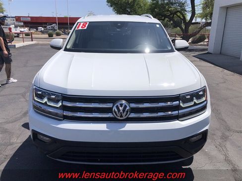 Used 2018 Volkswagen Atlas SE AWD/4WD image 3