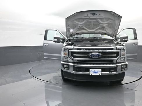 Certified 2021 Ford F350 Lariat AWD/4WD image 43