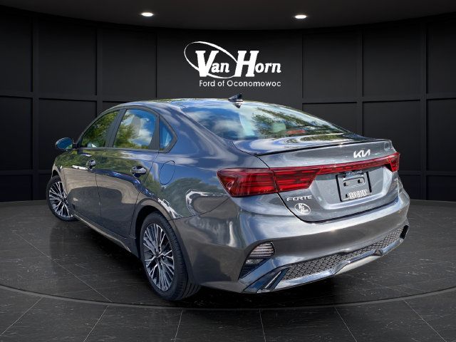 Used 2023 Kia Forte GT-Line w/ GT-Line Premium Package FWD image 5