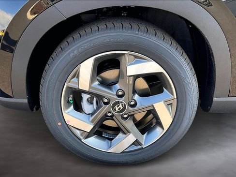 New 2026 Hyundai Venue SEL image 12