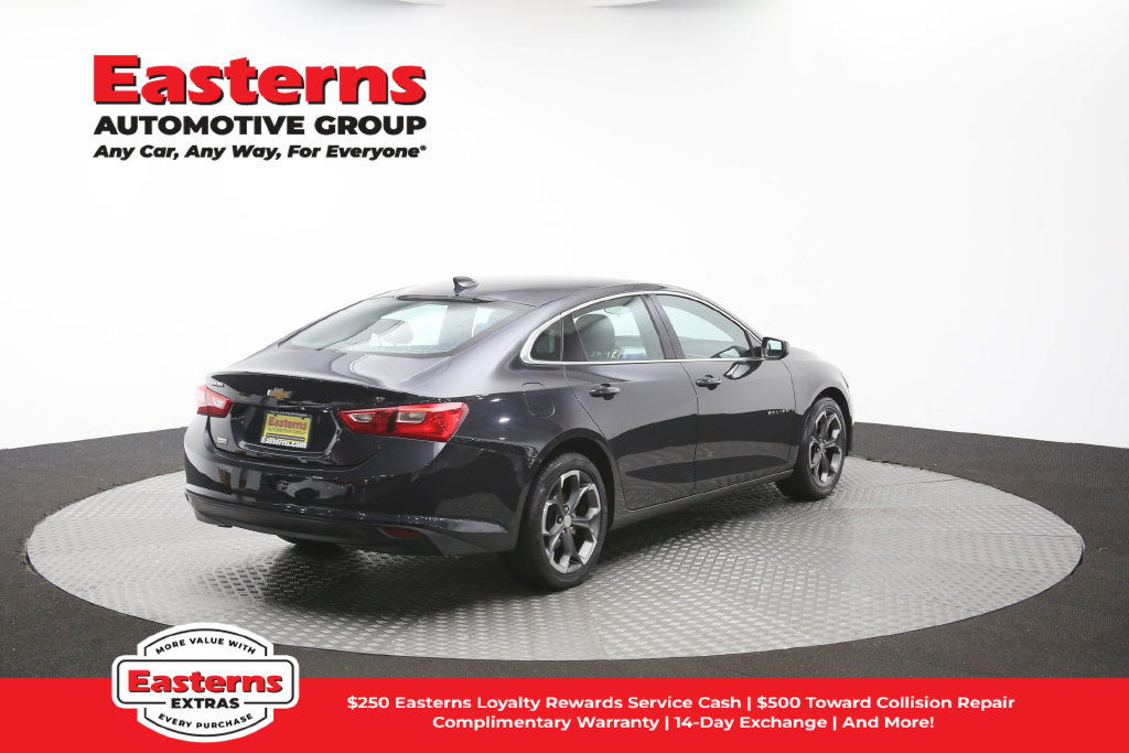 Used 2023 Chevrolet Malibu LT FWD image 41