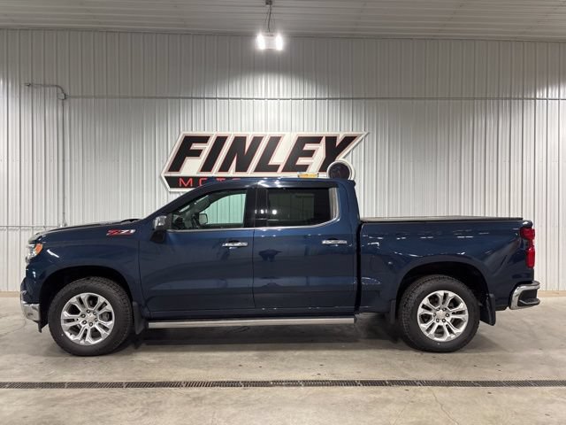 Used 2022 Chevrolet Silverado 1500 LTZ w/ LTZ Premium Package AWD/4WD image 1