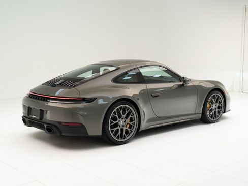 New 2026 Porsche 911 Carrera 4S AWD/4WD image 9