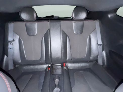 Used 2020 Hyundai Veloster Turbo FWD image 18