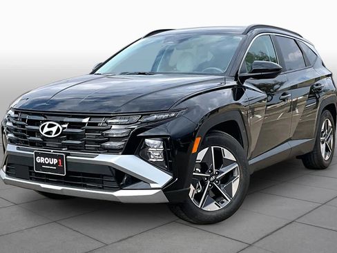 Certified 2026 Hyundai Tucson SEL Plus FWD image 1