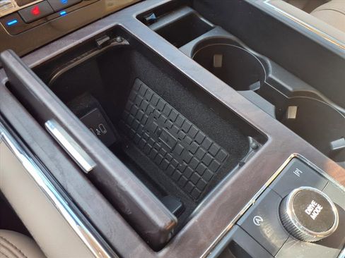 Used 2023 Lincoln Navigator L Reserve image 14