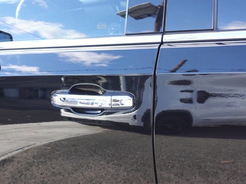 Used 2024 GMC Sierra 1500 Denali w/ Denali Reserve Package image 17