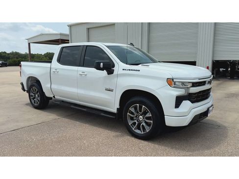Used 2024 Chevrolet Silverado 1500 RST w/ Texas Edition Plus RWD image 2