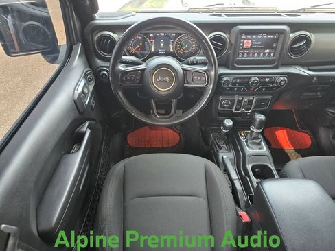 Used 2018 Jeep Wrangler Unlimited Sport S AWD/4WD image 18