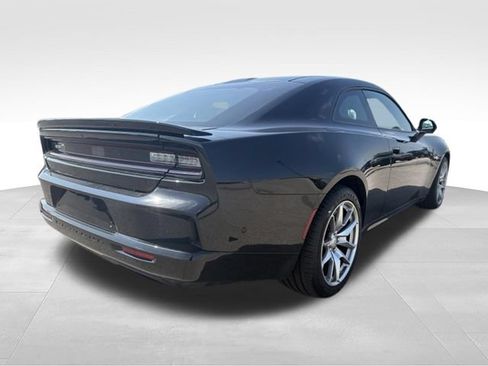 Used 2024 Dodge Charger Daytona Scat Pack w/ Plus Group AWD/4WD image 18