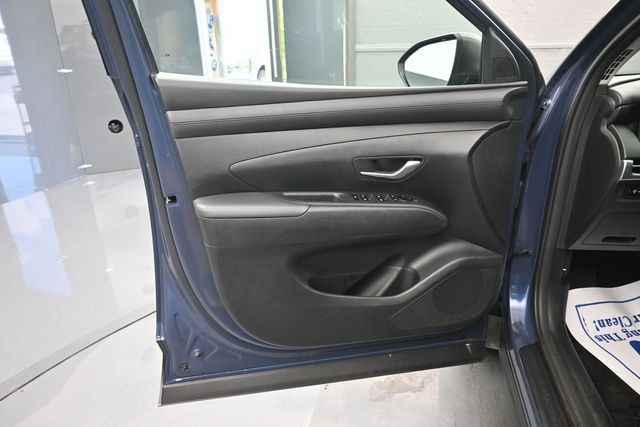 Used 2025 Hyundai Tucson SEL FWD image 11