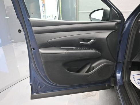Used 2025 Hyundai Tucson SEL FWD image 11