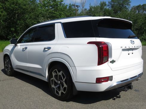 Used 2022 Hyundai Palisade Calligraphy w/ Cargo Package AWD/4WD image 7