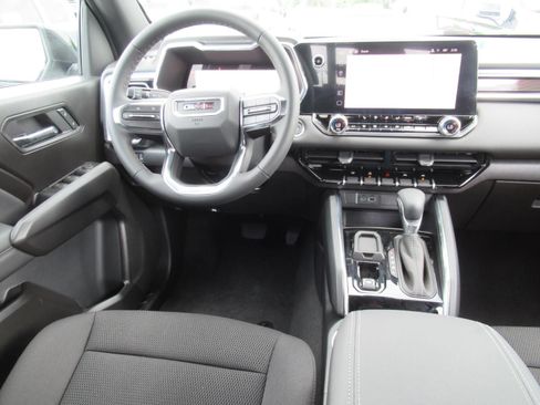 New 2026 GMC Canyon Elevation w/ Convenience Package RWD image 13