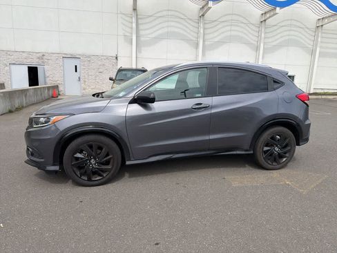 Used 2021 Honda HR-V Sport image 3