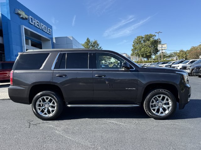 Used 2016 GMC Yukon SLE w/ Convenience Package RWD image 2