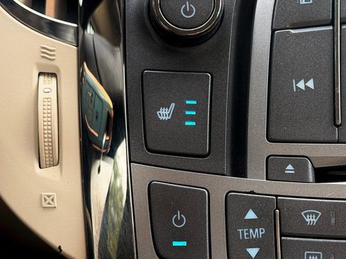 Used 2012 Buick LaCrosse Premium FWD image 23
