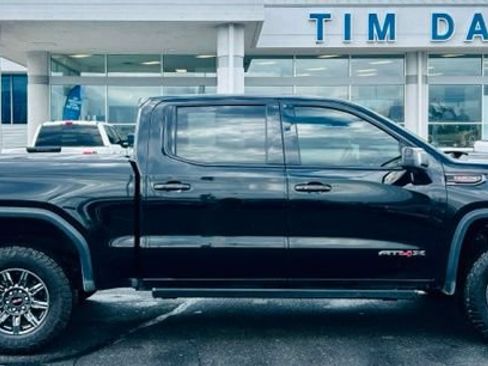 Used 2024 GMC Sierra 1500 AT4X AWD/4WD image 4