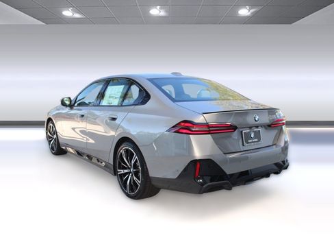 New 2026 BMW 530i w/ M Sport Package image 3