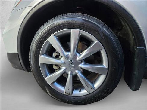 Used 2017 INFINITI QX50 2WD w/ Premium Plus Package image 11