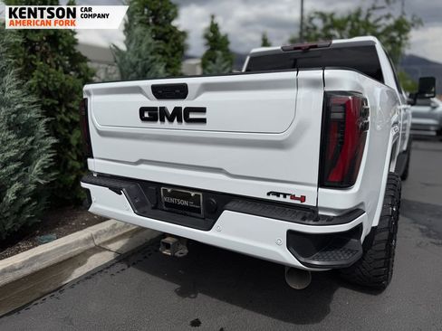 Used 2024 GMC Sierra 2500 AT4 w/ AT4 Premium Plus Package AWD/4WD image 39