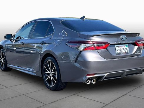 Used 2023 Toyota Camry SE w/ Audio Upgrade Package FWD image 11