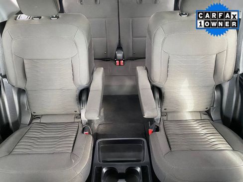 Used 2021 Ford Explorer XLT w/ Class III Trailer Tow Package image 33