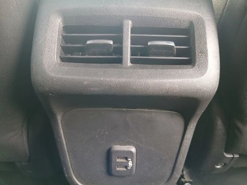 Used 2019 Chevrolet Equinox LT AWD/4WD image 26