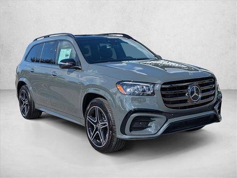 New 2026 Mercedes-Benz GLS 450 4MATIC image 6