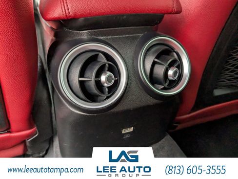 Used 2018 Alfa Romeo Giulia image 13