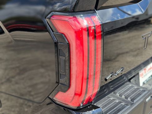 Used 2024 Toyota Tundra Limited image 10