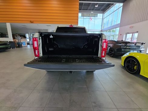 Used 2022 Ford Ranger XLT w/ Equipment Group 301A Mid AWD/4WD image 10